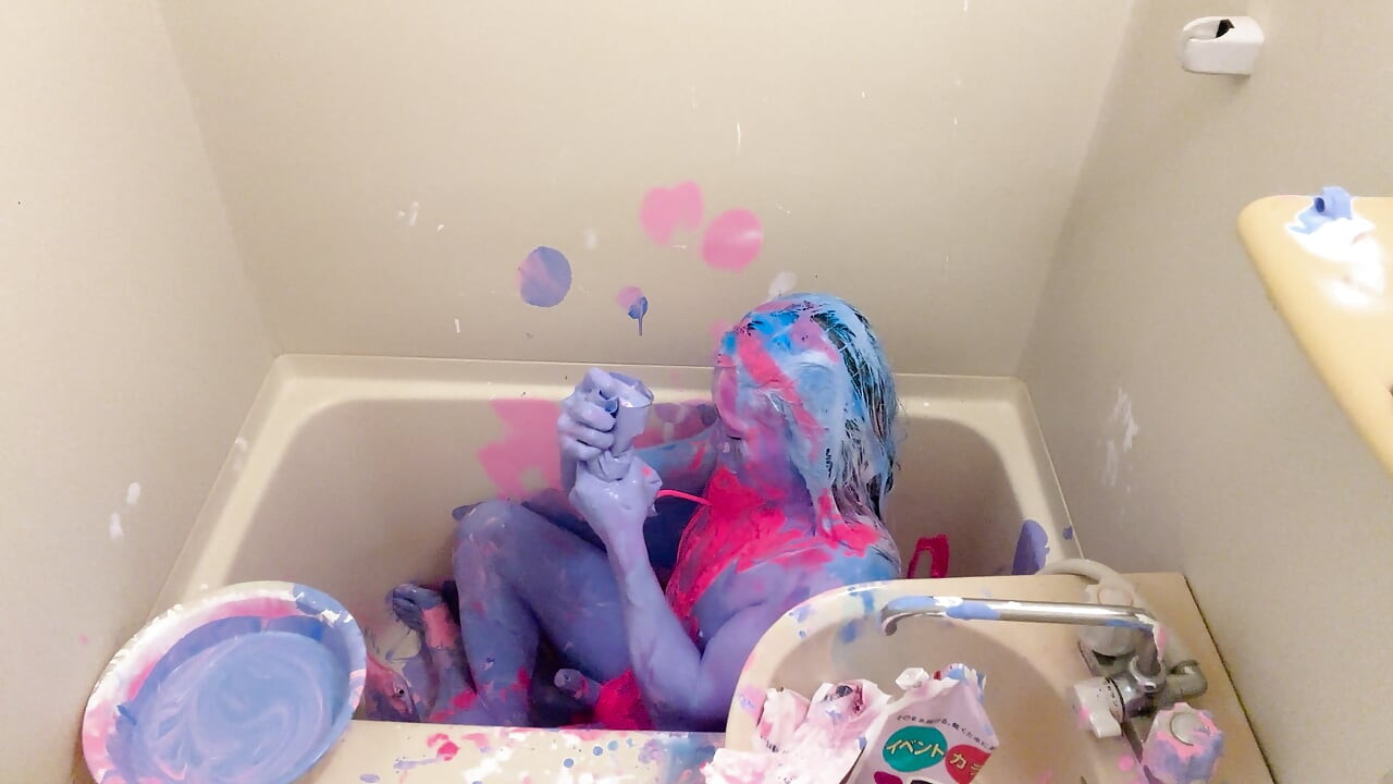 WET&MESSY Chaotisch Spiel: Von einem Jungen mit Farbe bedeckt 2