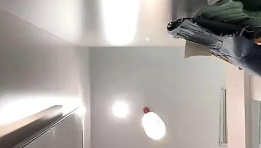 Mağazada mastürbasyon