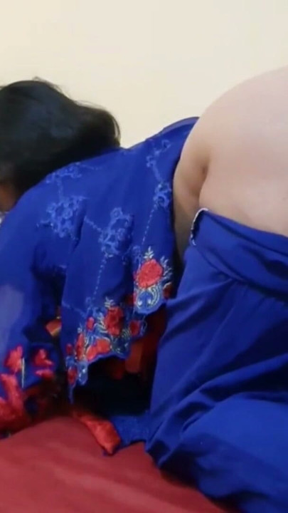 Kaamwali bai ko jbardasti chod diya, hard fucking with clear hindi audio, A mature man fucked maid in his lonely house | Clip 2