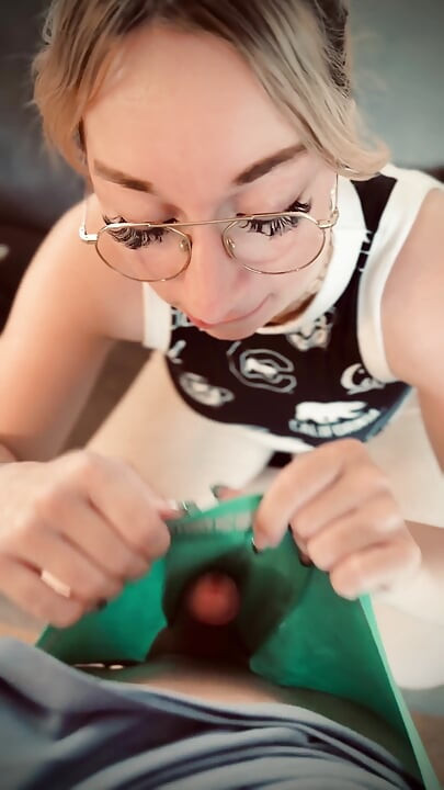 Tôi trên khuôn mặt của cô ấy trong POV