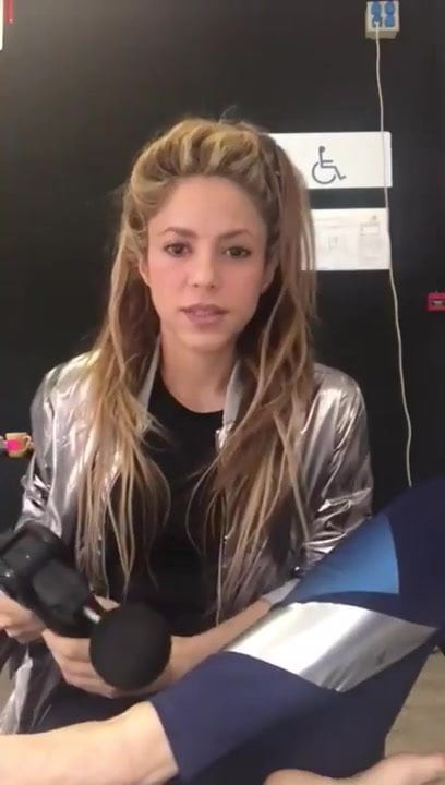 Shakira Feet 3