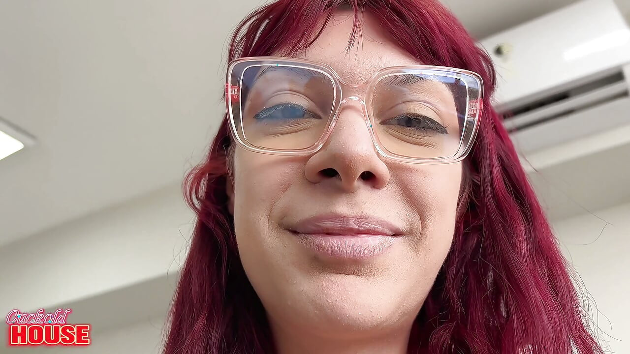 This Naughty Married Woman Is Only 18 Years Old, and Her Husband Is a Self-confessed Cuckold