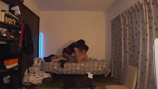 J-cup Tease Queen - bermain meltdown di ranjang