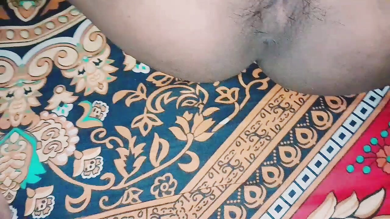 Bangladeshi girlfriend first sex video gives crempie