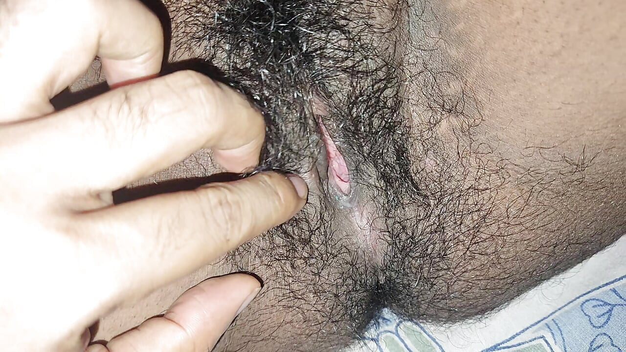 Stepmom wants to fuck me I let her grab my dick