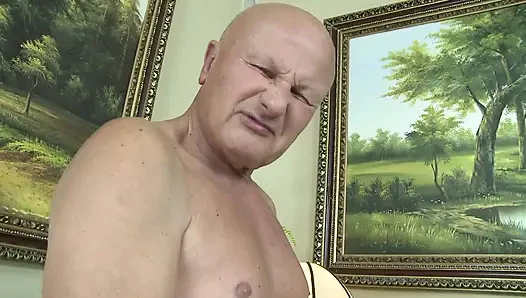 Büyükbaba üvey kızına taze sidik - george - linda ray - richi