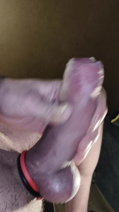 Cockring R W