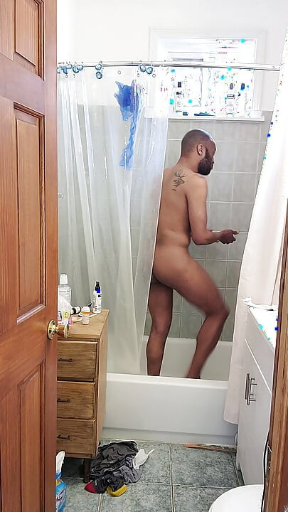 Sexy douche van Kennie Jai