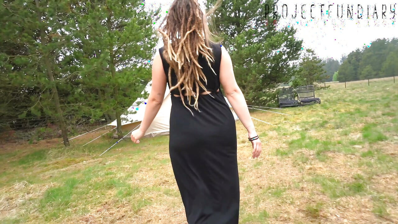 Exotic dread head girl festival tent sex