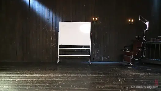 Tief drinnen: Gerät-Bondage. Hinter den kulissen