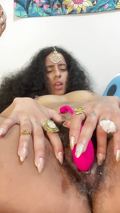 完整：毛茸茸的女神实时弄湿