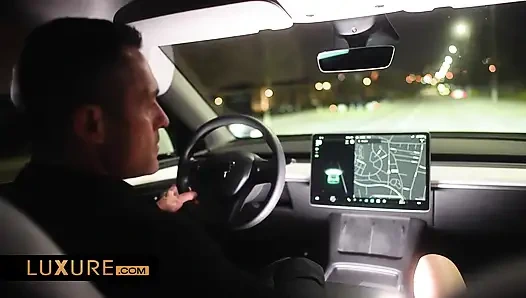 Auf der straße verbunden