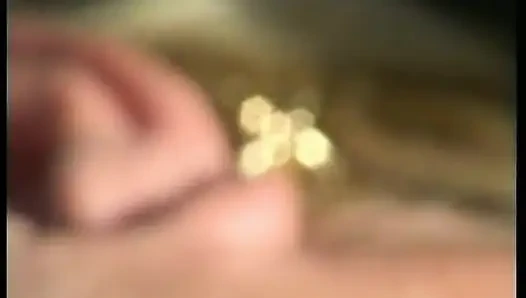 Große geile reife spielen mit flaschen