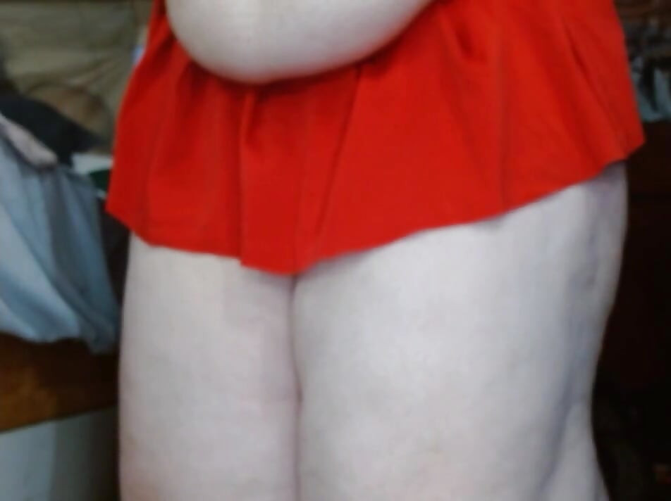 fat pig sissy shaking fat ass for any cock to fuck it