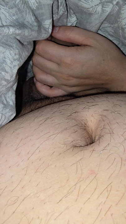 แม่เลี้ยงควบคุมควยและครางและชักว่าวให้ลูกเลี้ยงชาย | คลิป 2