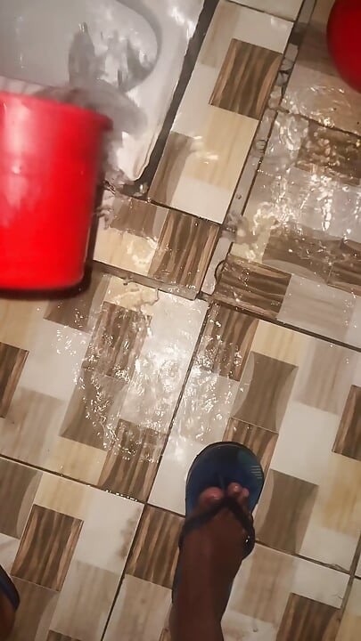 Desi velika prelepa kao video