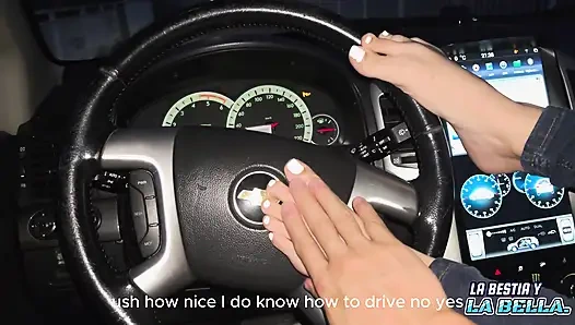 Ich habe sex im auto mit dem freund meines besten freundes, während er mich nach hause fährt!!!