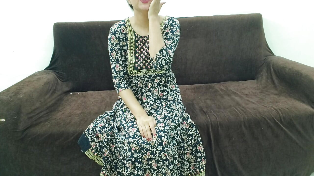 Indian Saara Teach Step Brother Viral Video Hindi Audio Sara Is Teaching Her Step Brother What Kind of Bras and