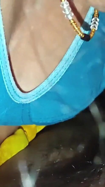 Apne pati ke aujar ki massage muh se ki | Clip 1