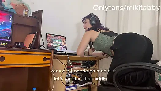 POV deine versaute gamer-freundin braucht eine massage, spa deu