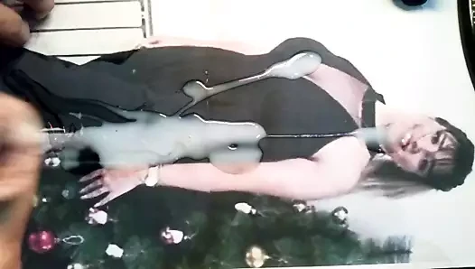 Prenses Sherazade 3'e saygı duruşu