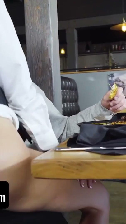 FreeUse Fantasy - Sexy Restaurateur Gave Her Hunk Customer An Unforgettable Service | Clip 2