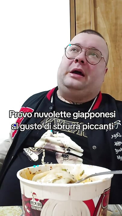 Tik tok master eats