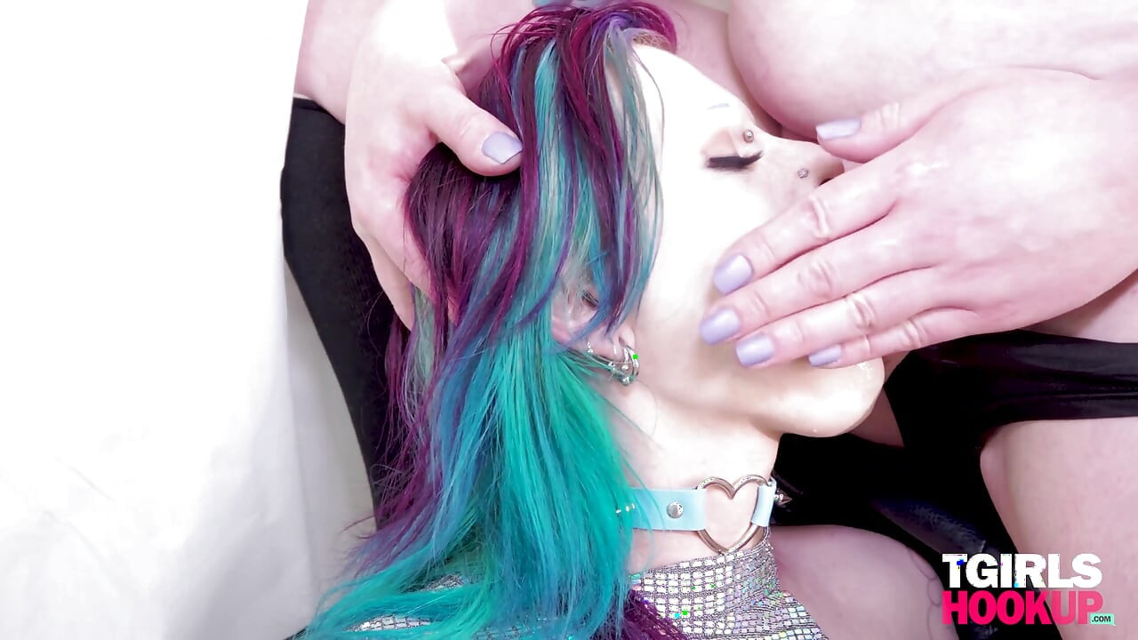 Raver Girl Needs Her Cock Fix