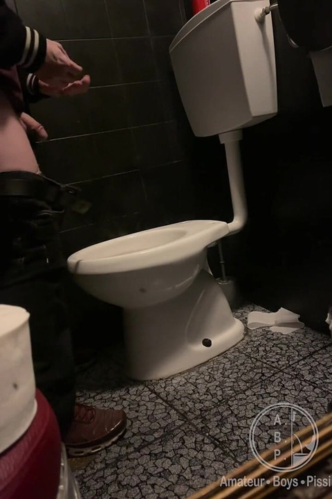 Amateur Straight Boy Caught Peeing in a Bar Restroom