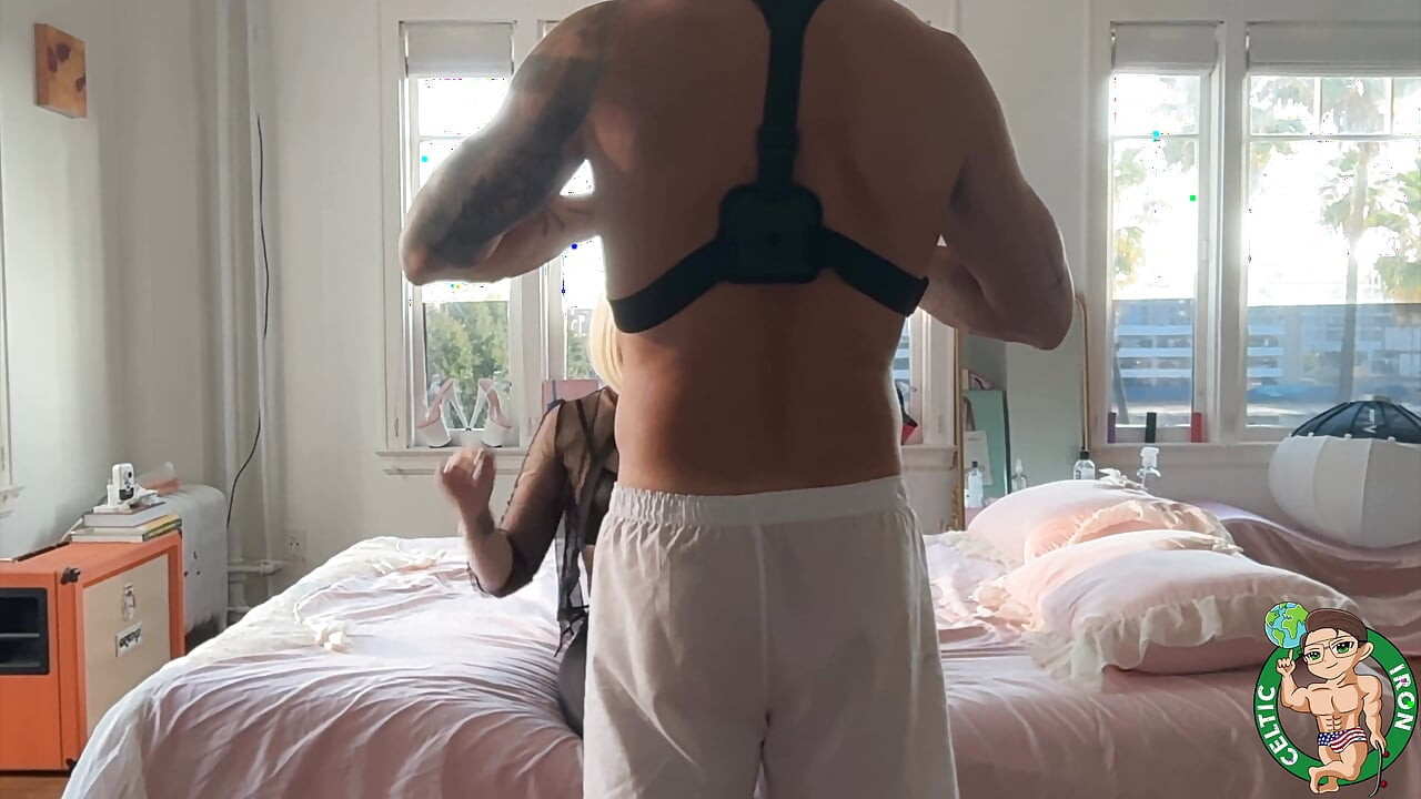 Blond Big Ass Deepthroat Doggystyle Sextape