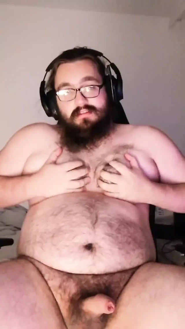 talking about how fat I got and jerking off