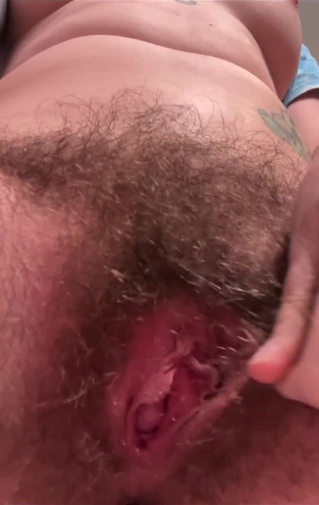 Sweaty Hairy Pussy Face Sitting