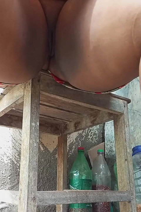 Bir ev hanımı