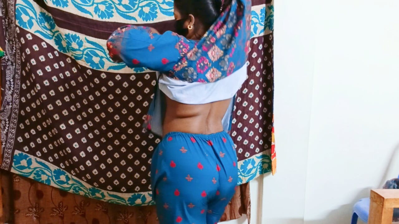small boobs desi teen girl masterbation