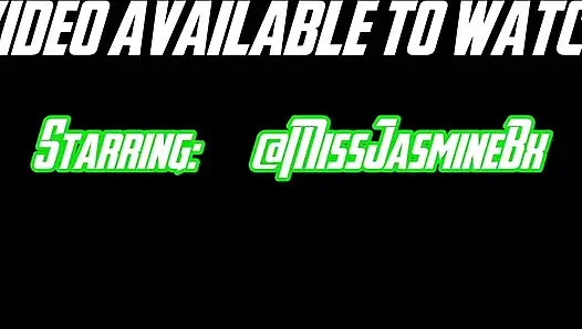 Яд Ivy трахает фаната