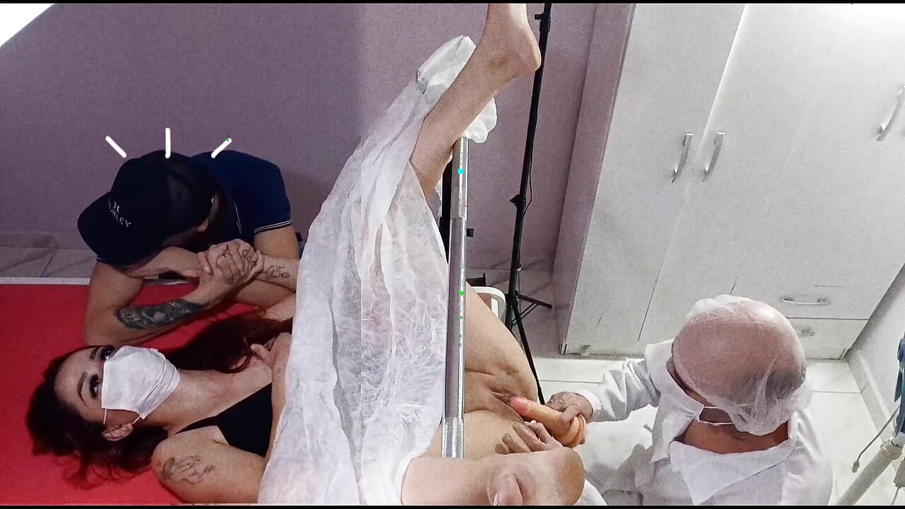 Gynecologist Cheating on Cuckolded Wife!