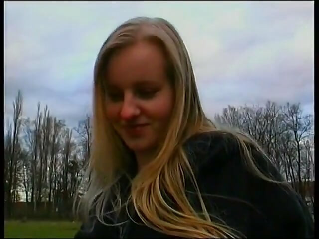 Blondes teen mit dildo ihre schwanzin in nahaufnahme video