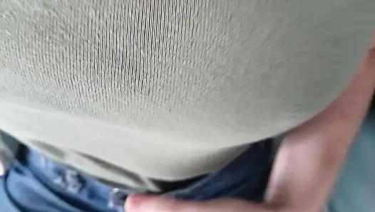 Tidak banyak tapi sedikit