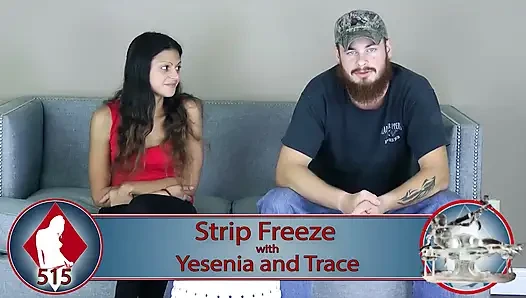Bu kararlı güzellik striptiz dondurma oyununda beyni kanıtlıyor