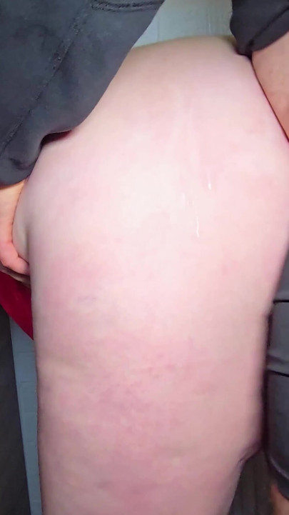 Must-share moment from "Stepmom It looked like an easy bite 30 cm dick. screams and cums"