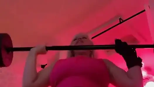 Kas yapmak için kaldırma ileriye doğru ilerlemeye devam et.