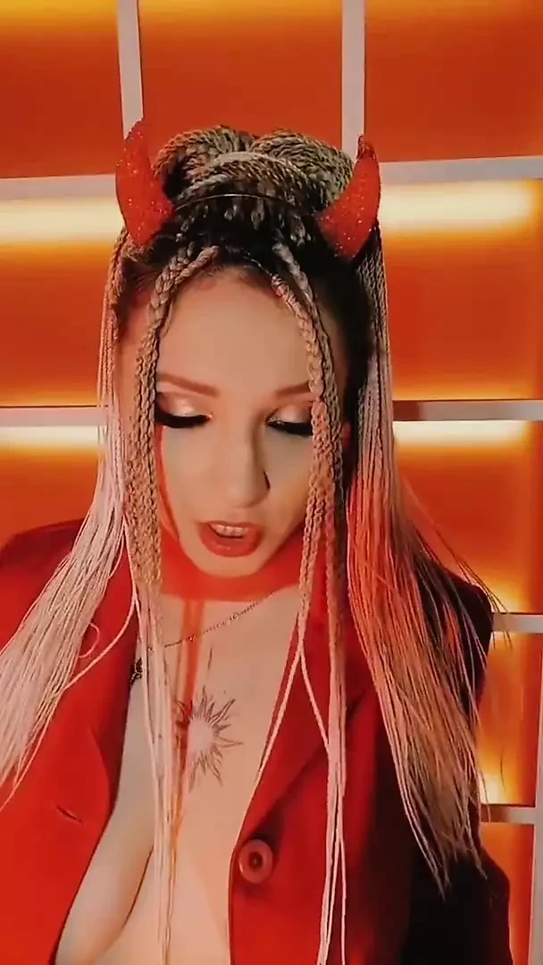 DemonGirl__ video