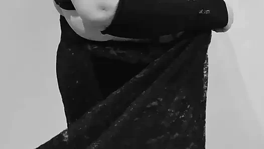 Swati bhabhi memerah susu dengan kisah nyata hindi