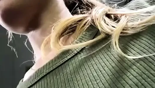 Fingering pussy in the gym jucielussie