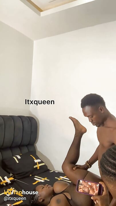 Pato dan itxqueen di balik layar