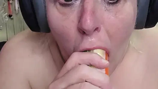 Große pfeifen geknebelt im mund dieser hure hag