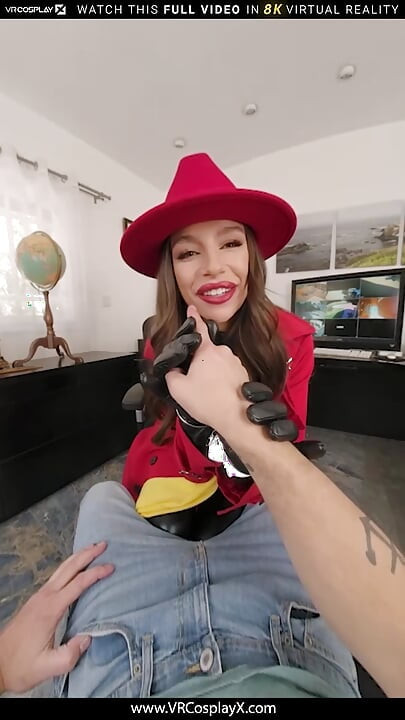 VRCosplayX أبريل أولسن في دور كارمن سانديغو كانت دائما فتاة سيئة ولكن لديك السيطرة الآن الجزء الأول