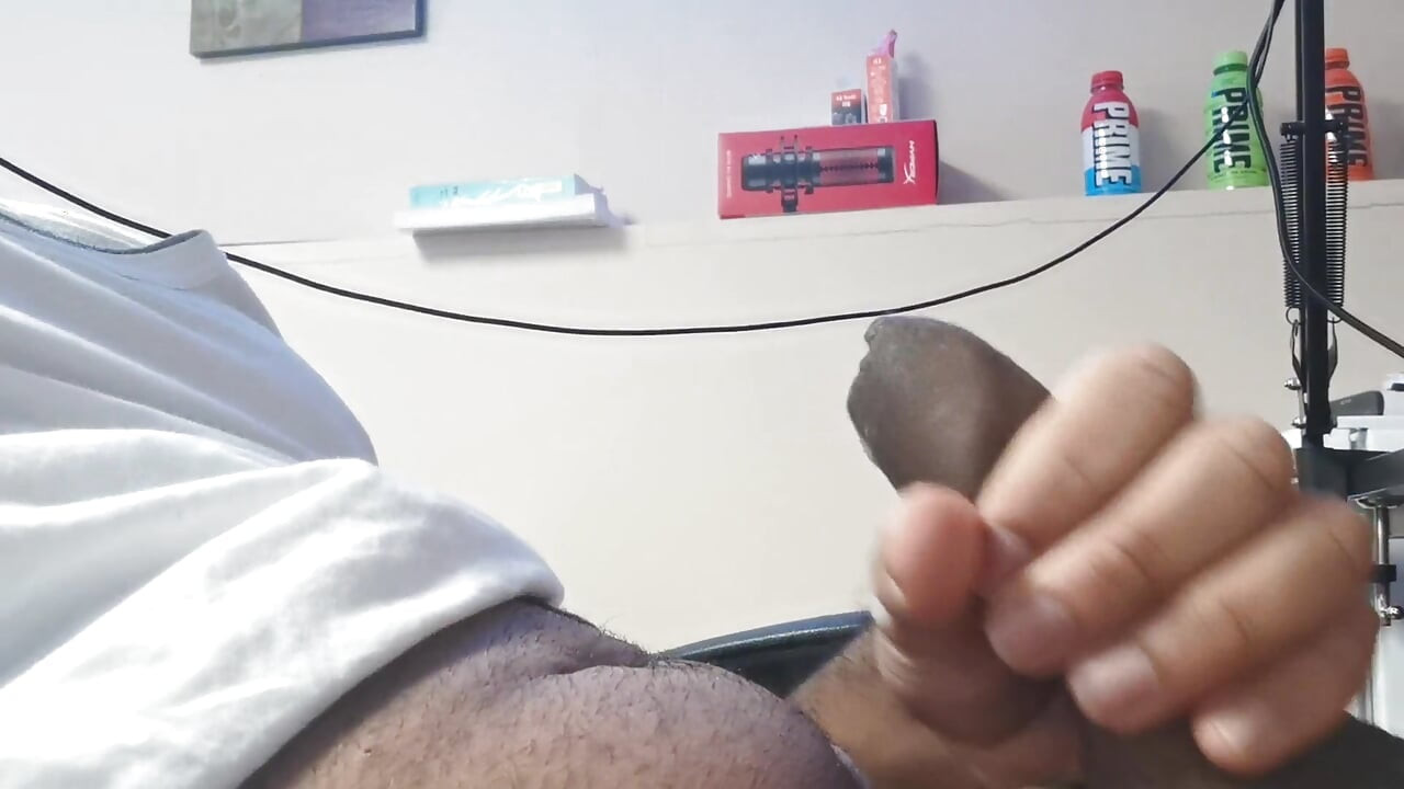 Une Indienne se masturbe n° 1