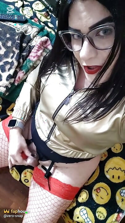 Vero se fait une pute à Halloween