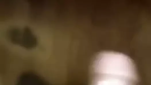 Dik asılı horoz